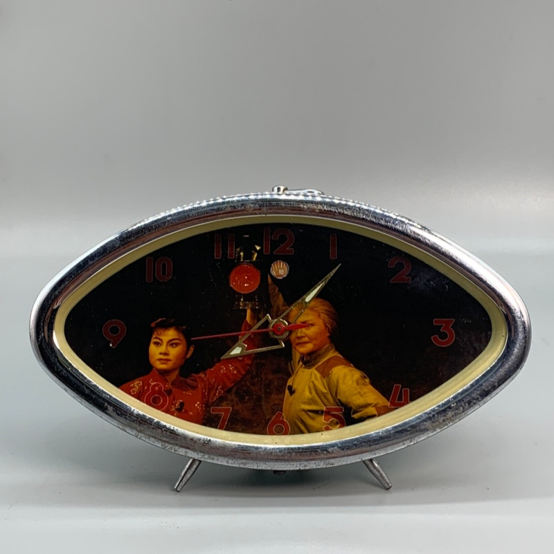 Vintage Old Clock Ornament Ant - Vintage Collectible Furniture のレビューと価格