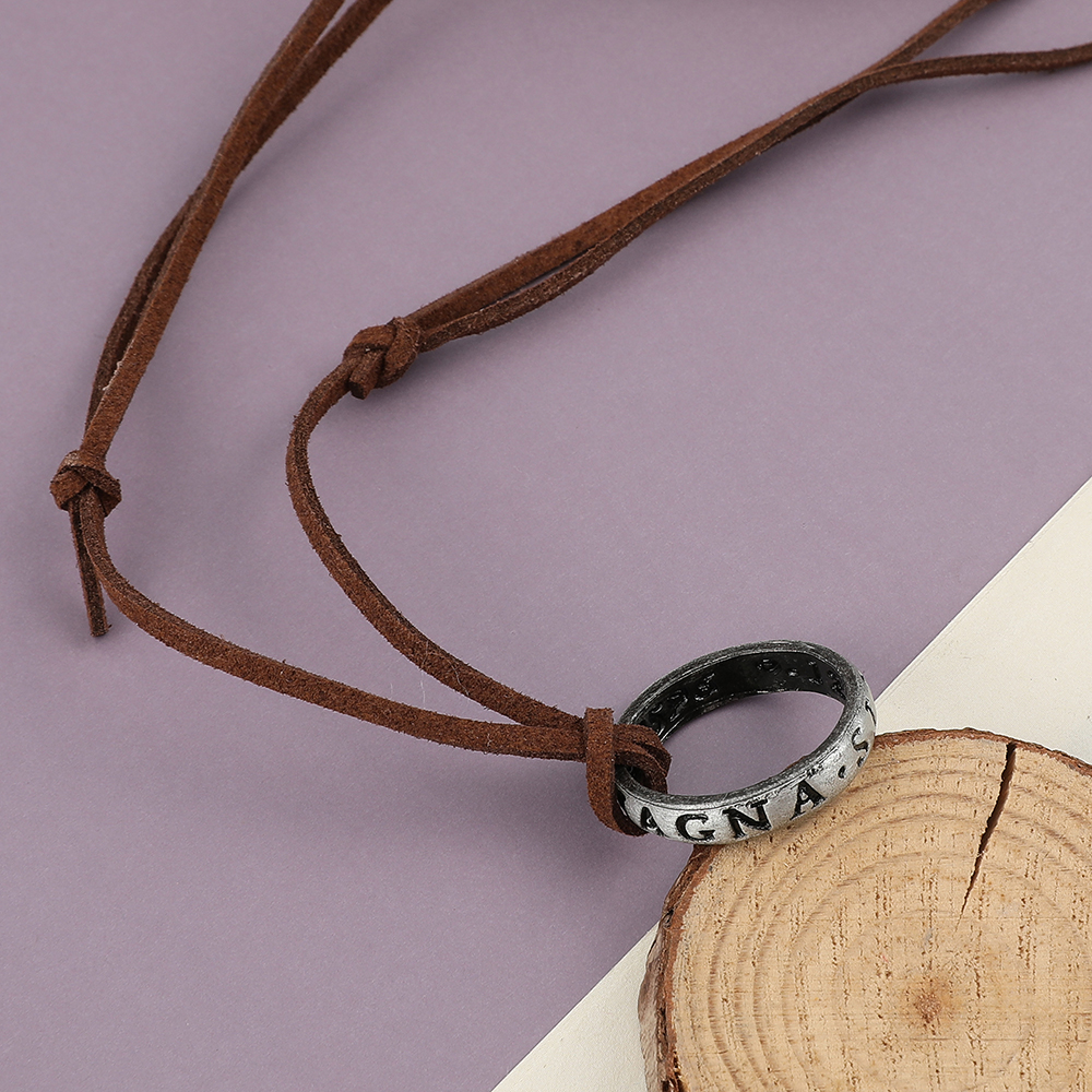 Game Anime Leather Chain Ring  - Vintage Collector のレビューと価格