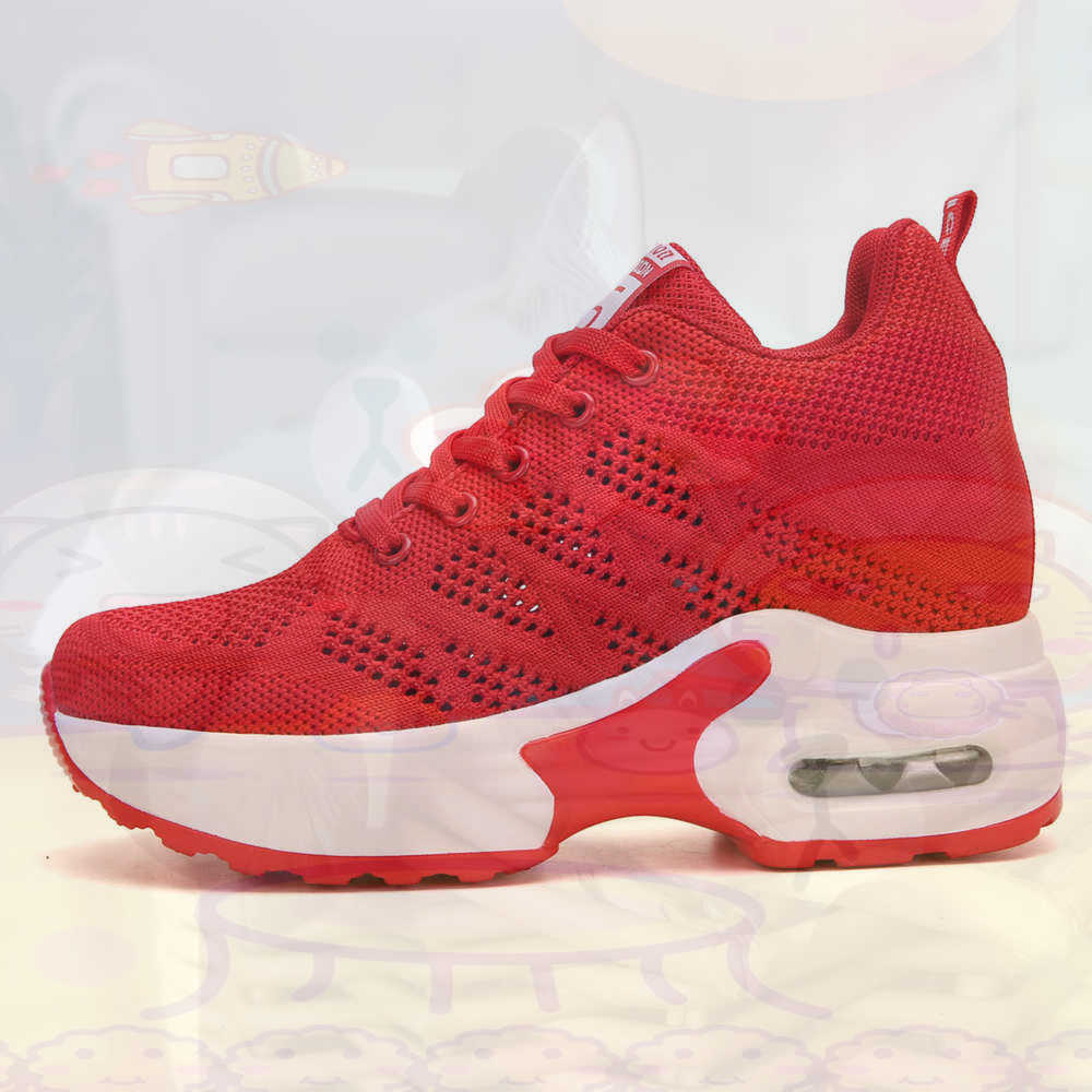 Red Size 36 Shoes Woman Tennis - Vintage Collectible Items のレビューと価格