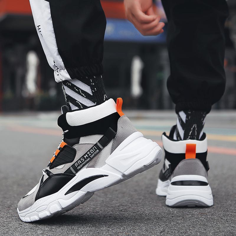 Hightop Summer Men's Sport Sho - Small Vintage Collectible Items のレビューと価格