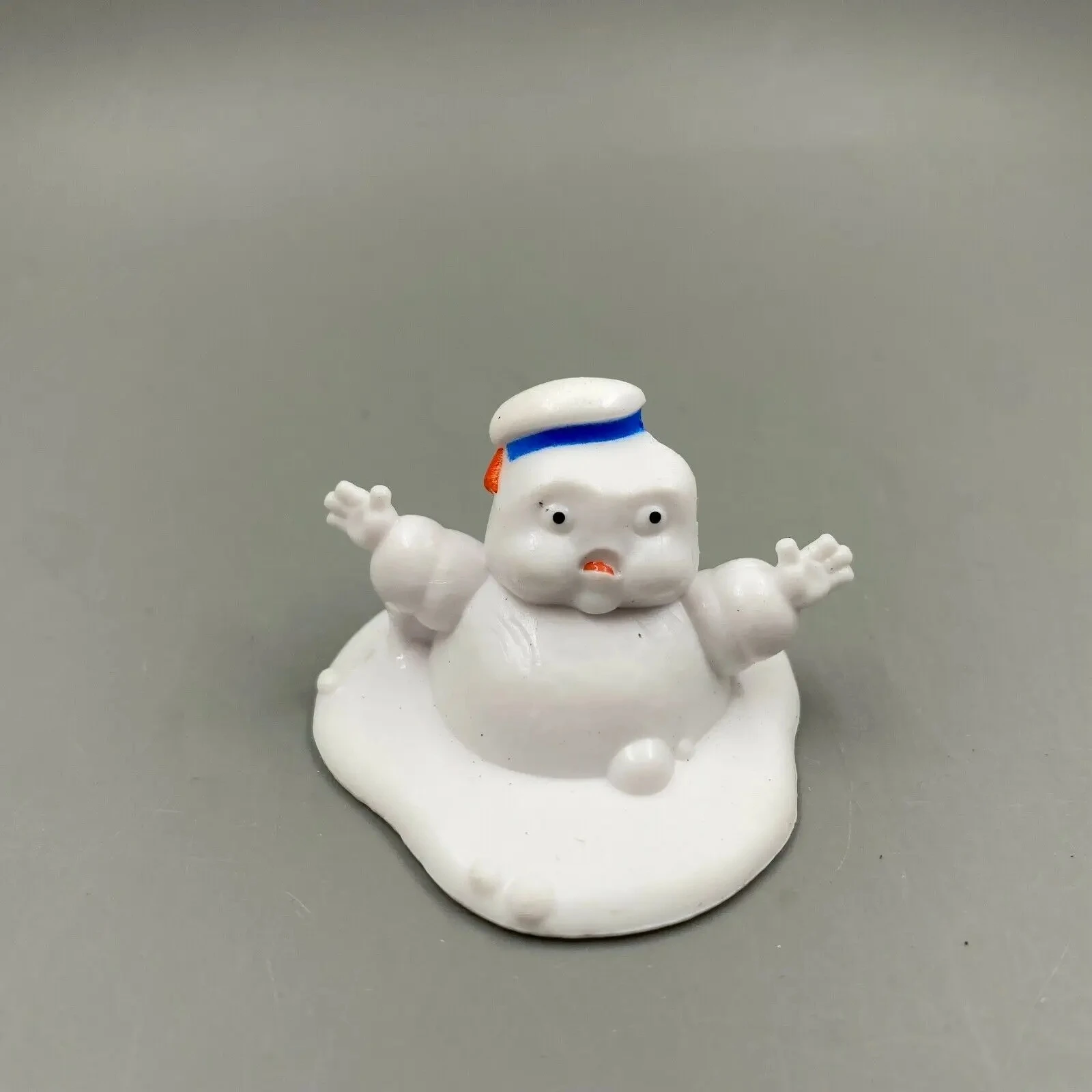 6pcs cute Vintage Ghostbusters - Vintage Collectible Items のレビューと価格