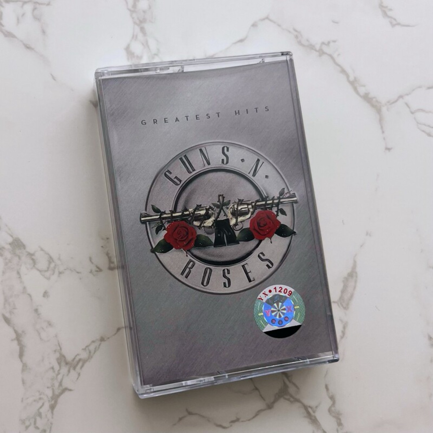 Guns N' Roses Greatest Hits Ha - Vintage Collectible Guns のレビューと価格