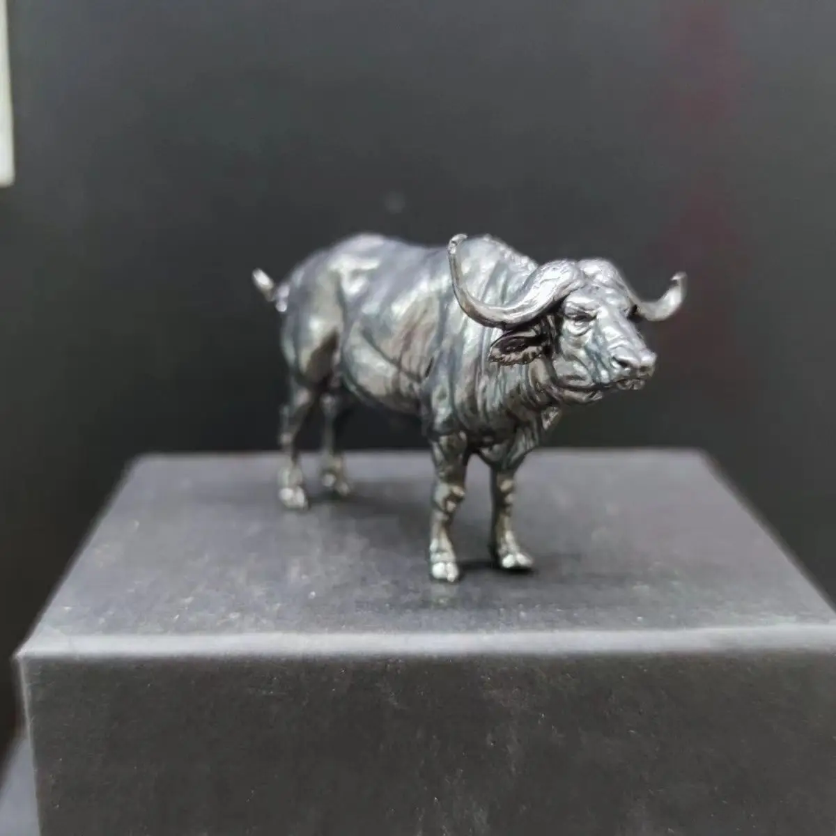 Brass African Buffalo Sculptur - Vintage Collectible Furniture のレビューと価格